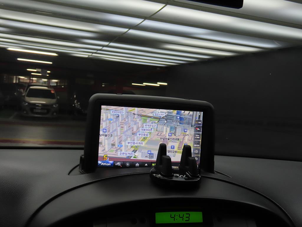 HYUNDAI Starex 2015 Negro - Importación desde Corea - HF Imports Iquique - Foto 13