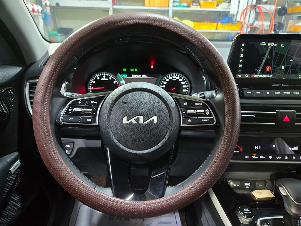 KIA Seltos - Vista 7