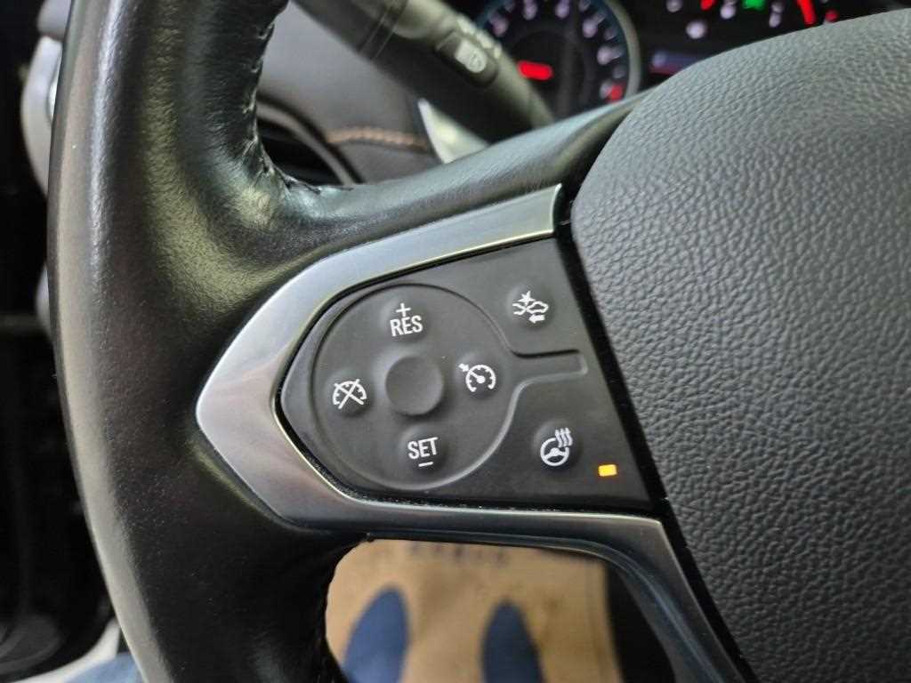 Chevrolet Travers 2020 Negro - Importación desde Corea - HF Imports Iquique - Foto 16