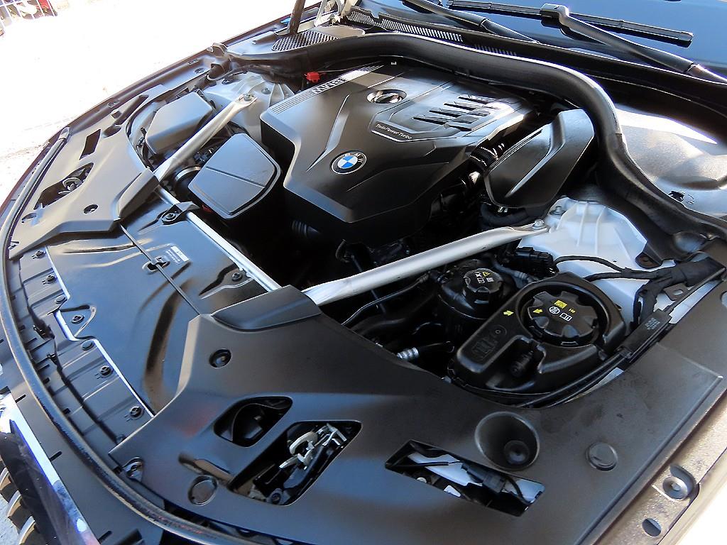 BMW 5 Series 2023 Blanco - Importación desde Corea - HF Imports Iquique - Foto 19