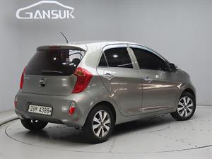 KIA Morning - Vista 8