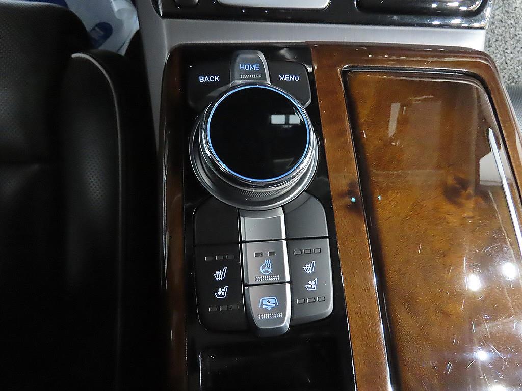 Genesis EQ900 2017 Negro - Importación desde Corea - HF Imports Iquique - Foto 13