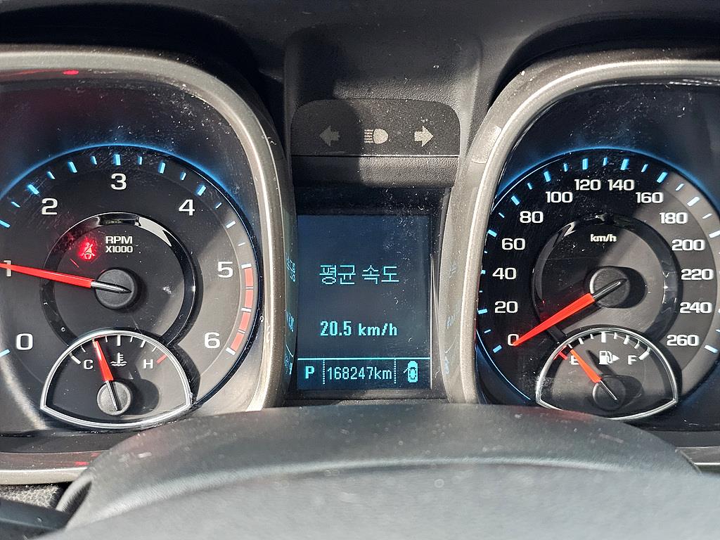 Chevrolet Malibu - Vista 7