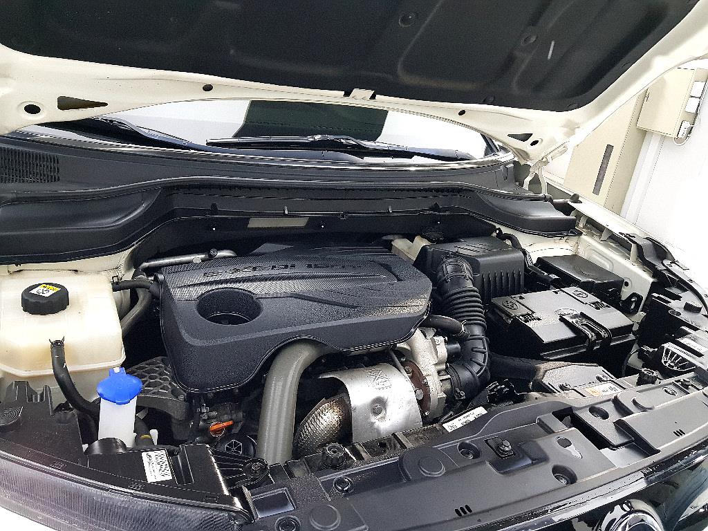 Ssangyong Tivoli - Vista 6