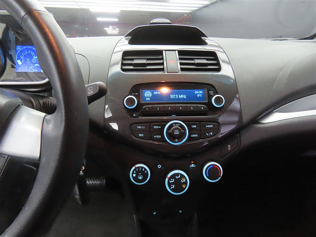 Chevrolet Spark - Vista 10