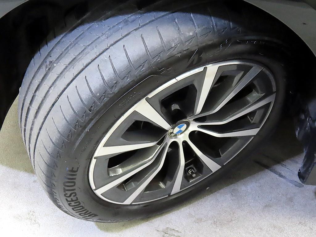 BMW 3 series 2023 Negro - Importación desde Corea - HF Imports Iquique - Foto 20