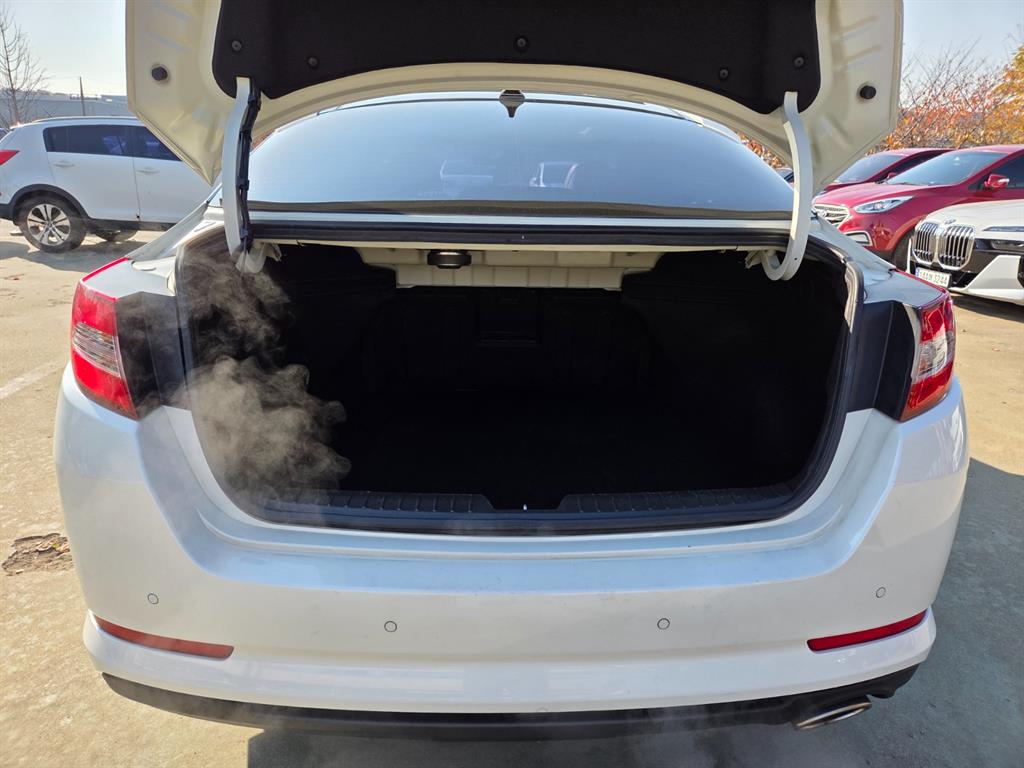 KIA K5 2013 Blanco - Importación desde Corea - HF Imports Iquique - Foto 18