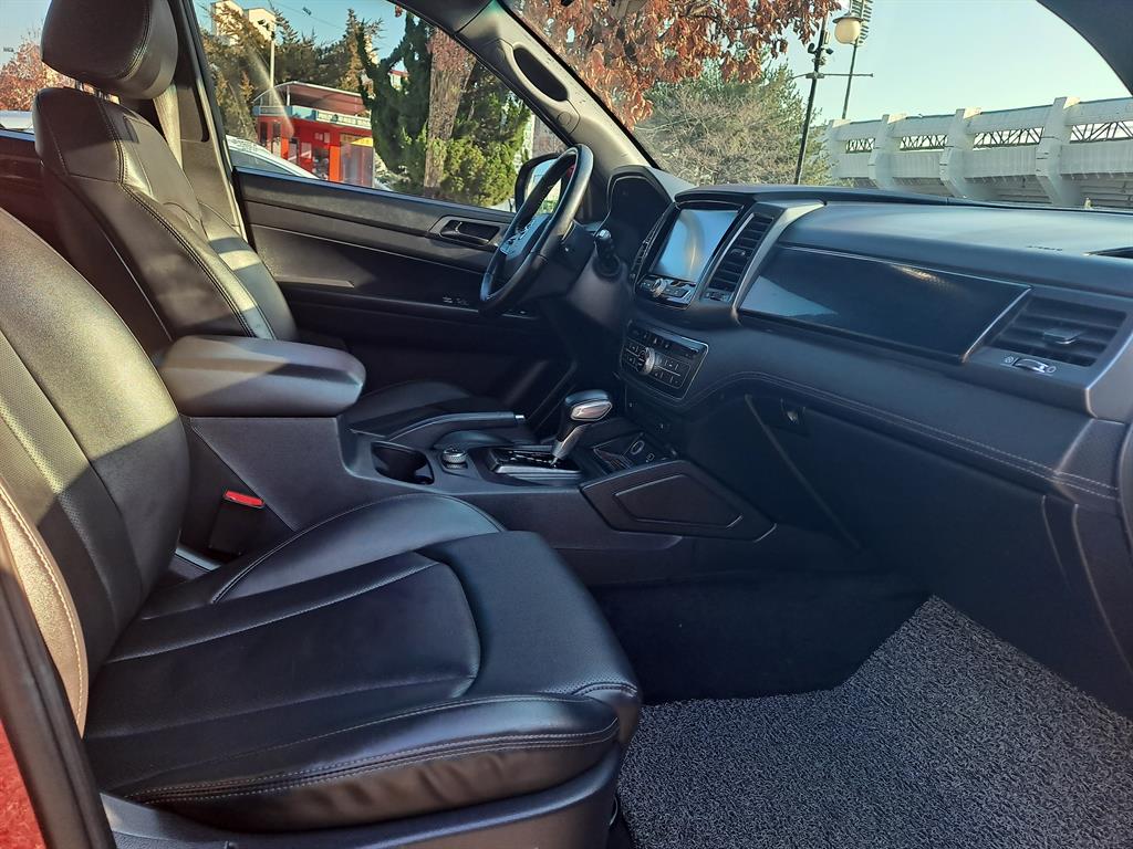 Ssangyong Rexton - Vista 12