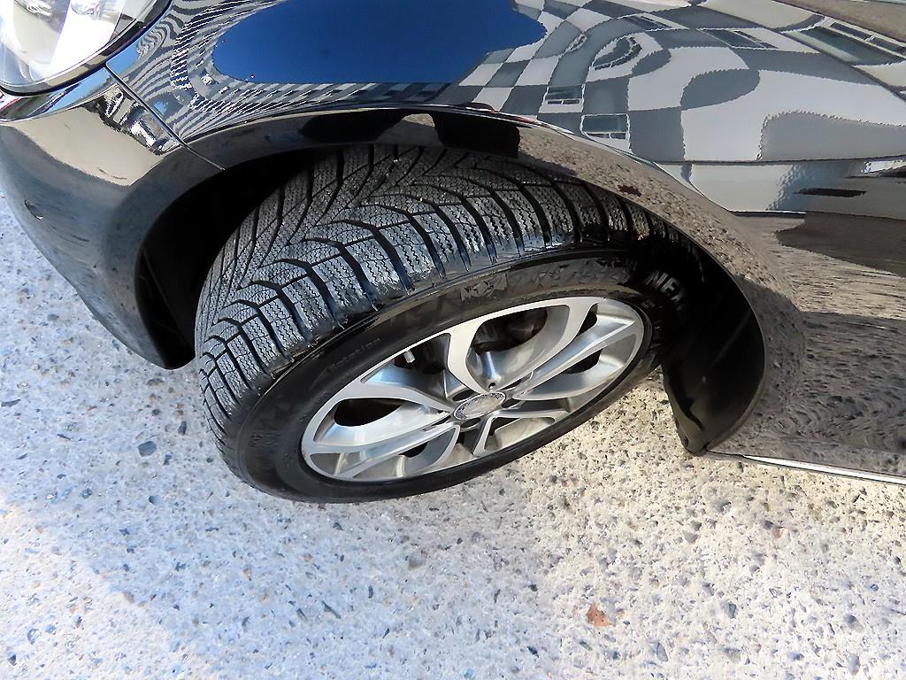 Mercedes Benz C Class 2015 Negro - Importación desde Corea - HF Imports Iquique - Foto 20