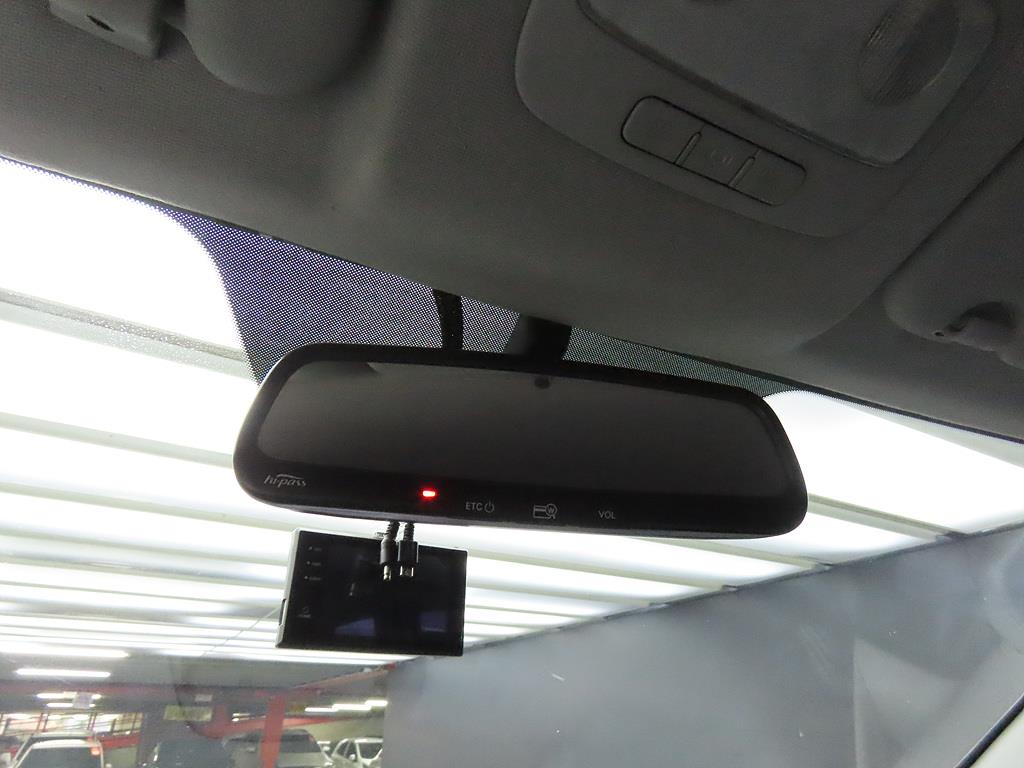 HYUNDAI Starex - Vista 12