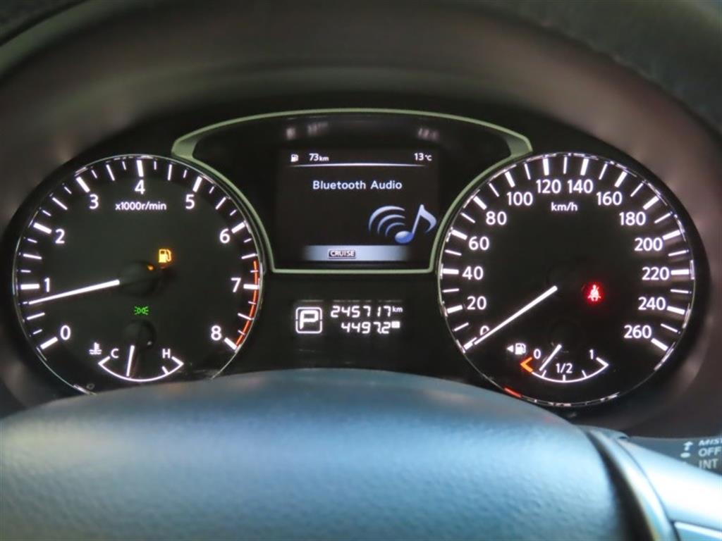 Nissan Altima - Vista 9