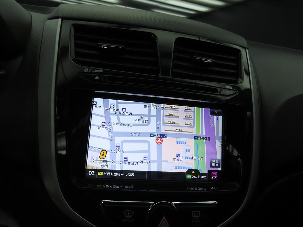 HYUNDAI Accent 2015 Gris - Importación desde Corea - HF Imports Iquique - Foto 14