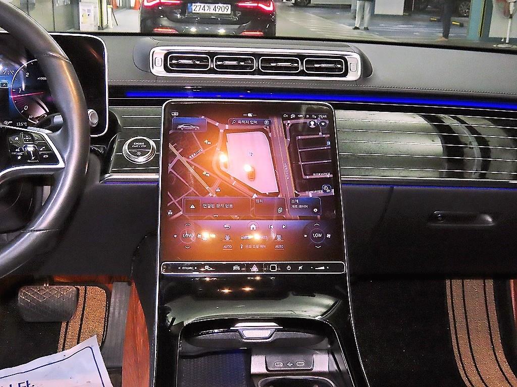 Mercedes Benz S Class - Vista 11