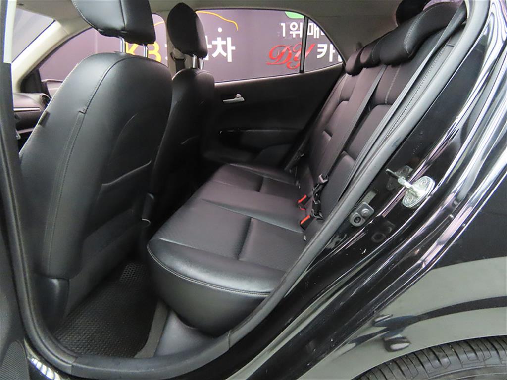 KIA Morning - Vista 6