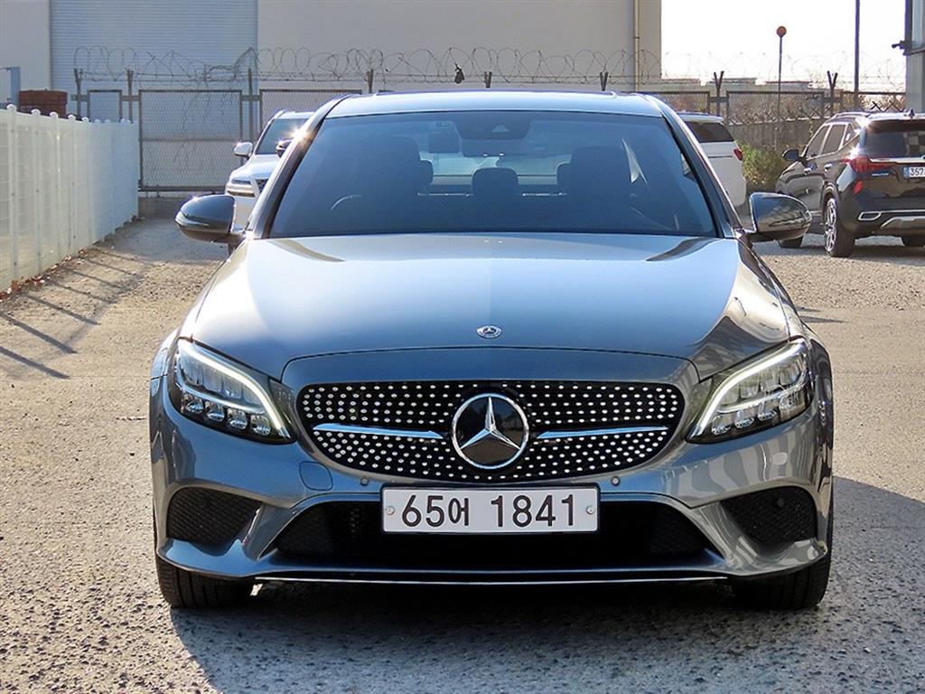 Mercedes Benz C Class 2019 Gris - Importación desde Corea - HF Imports Iquique - Foto 1