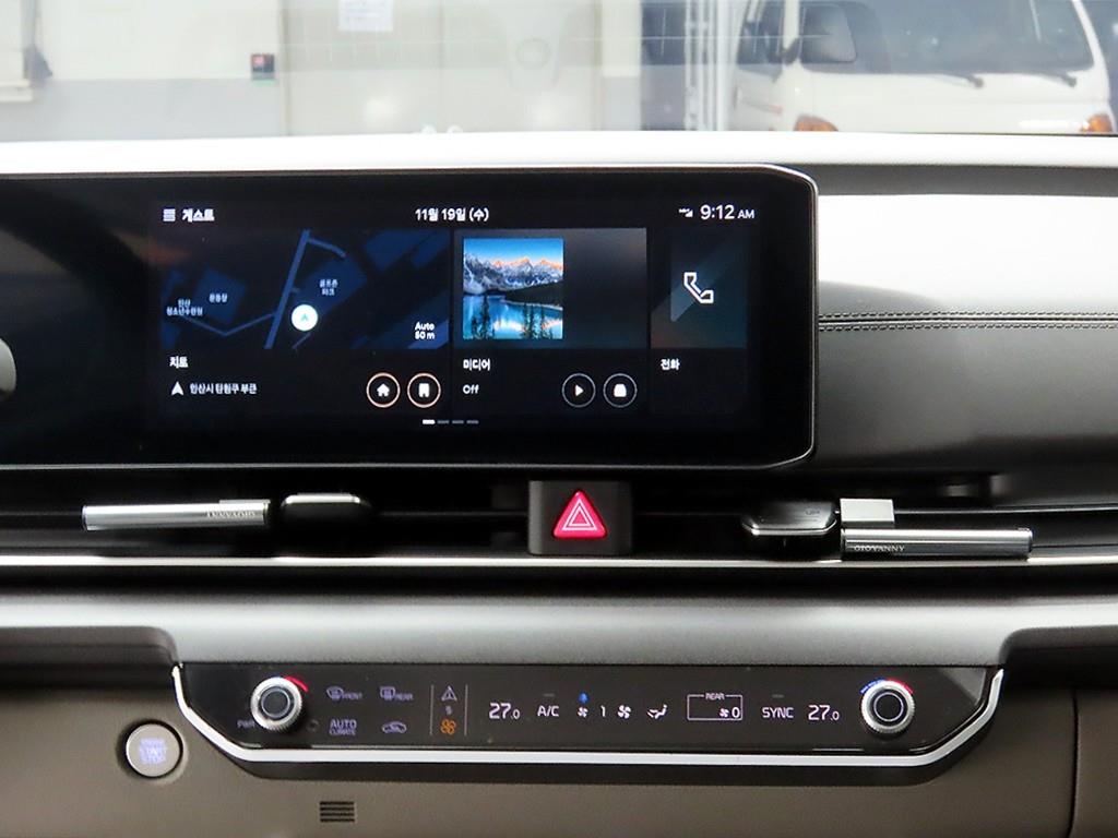 KIA Carnival - Vista 8