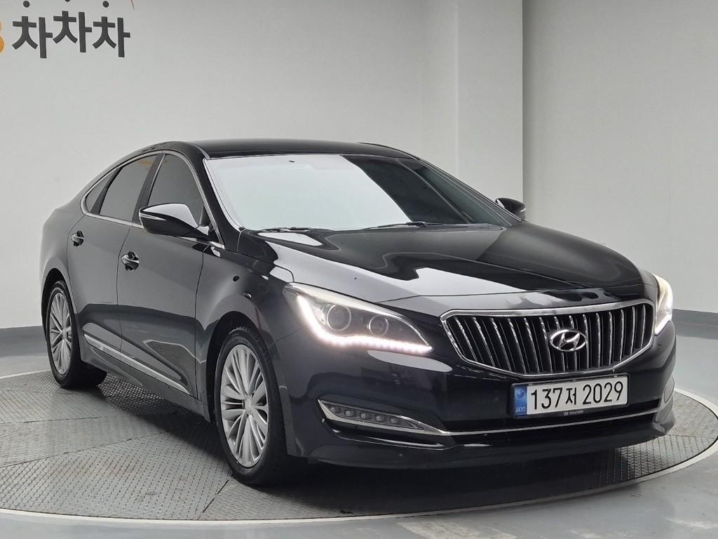 HYUNDAI Aslan - Vista 4