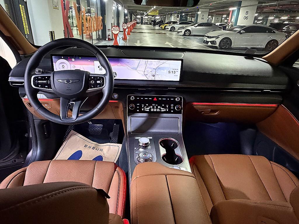 Genesis GV80 - Vista 6