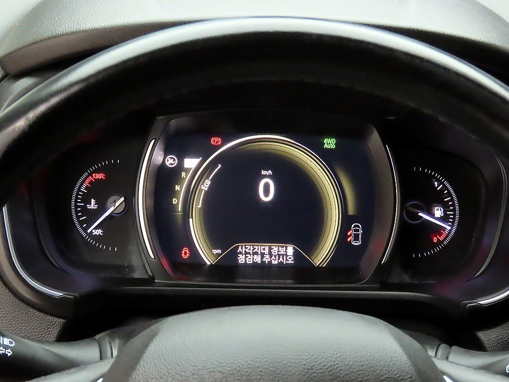 SAMSUNG QM6 - Vista 6