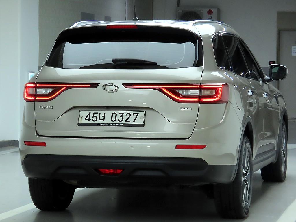 SAMSUNG QM6 - Vista 4