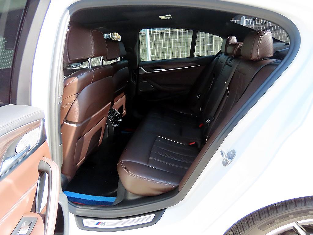 BMW 5 Series - Vista 6