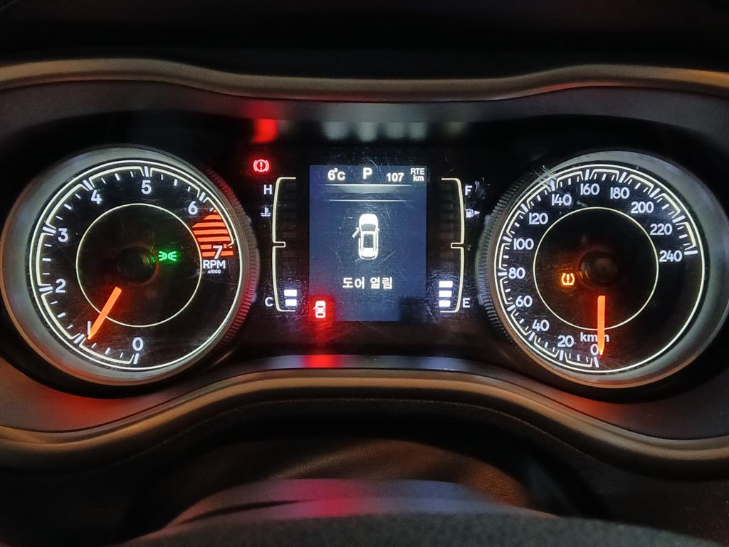 Jeep Cherokee - Vista 12