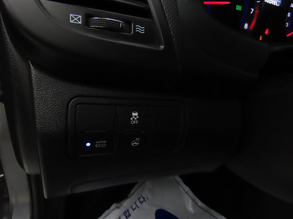 HYUNDAI Accent 2015 Gris - Importación desde Corea - HF Imports Iquique - Foto 13