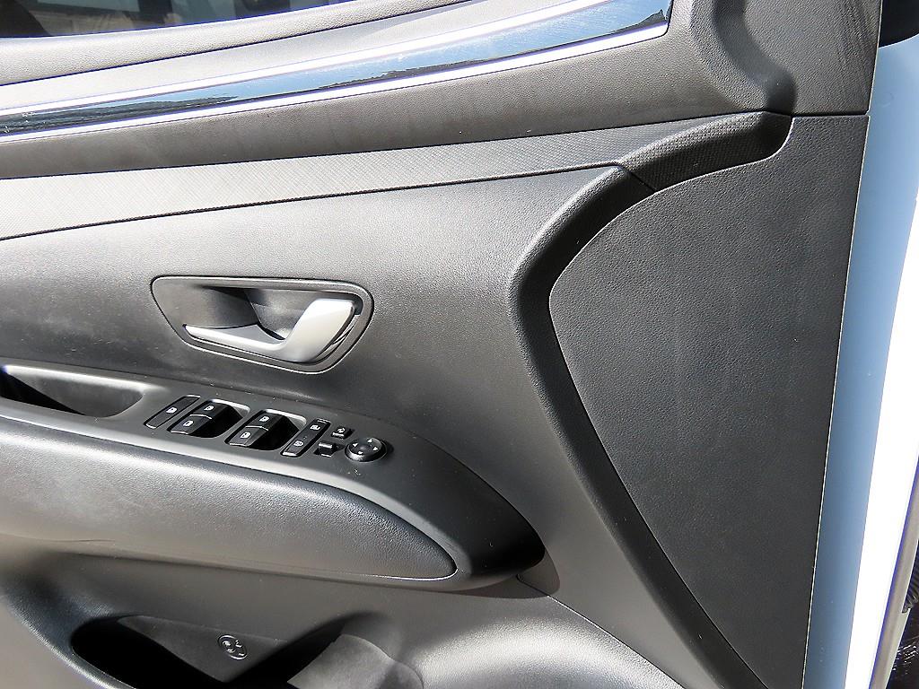 HYUNDAI Tucson - Vista 11