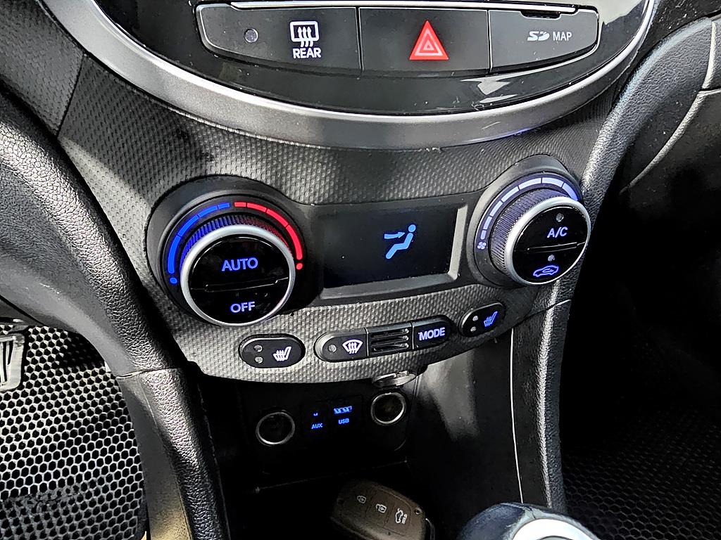 HYUNDAI Accent 2016 Gris - Importación desde Corea - HF Imports Iquique - Foto 16