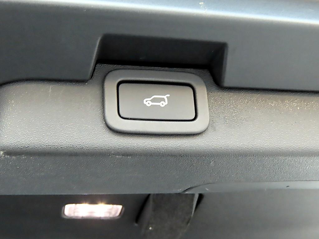 Land Rover Discovery 2018 Blanco - Importación desde Corea - HF Imports Iquique - Foto 15