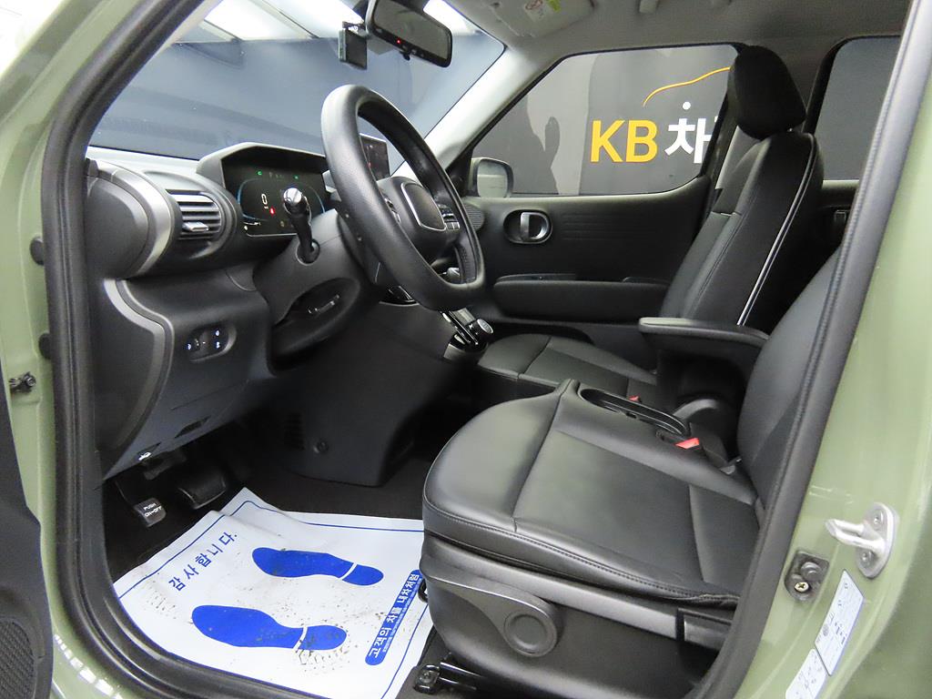 HYUNDAI Casper - Vista 5