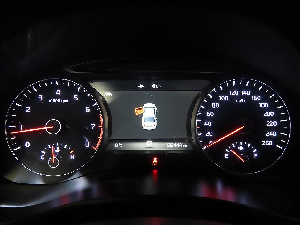 KIA K7 - Vista 9
