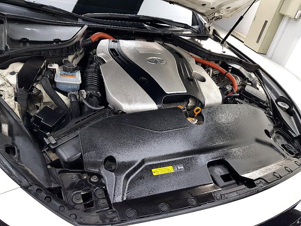 Infiniti Q - Vista 6