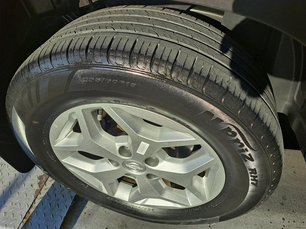 Ssangyong Rexton - Vista 8