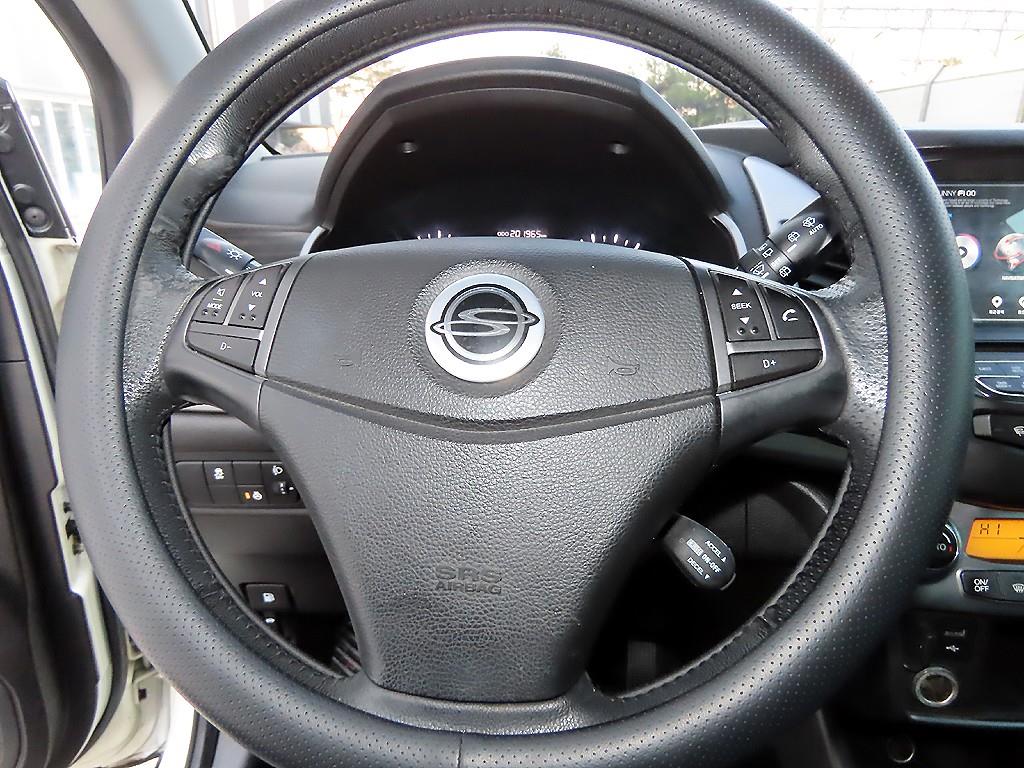 Ssangyong Korando - Vista 8