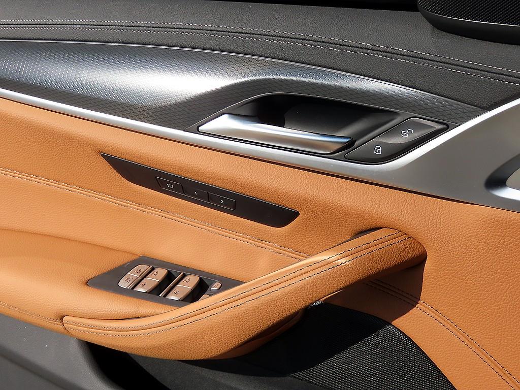 BMW 5 Series - Vista 12