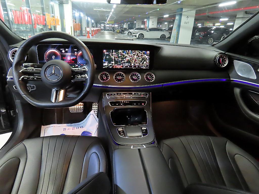 Mercedes Benz CLS Class - Vista 10