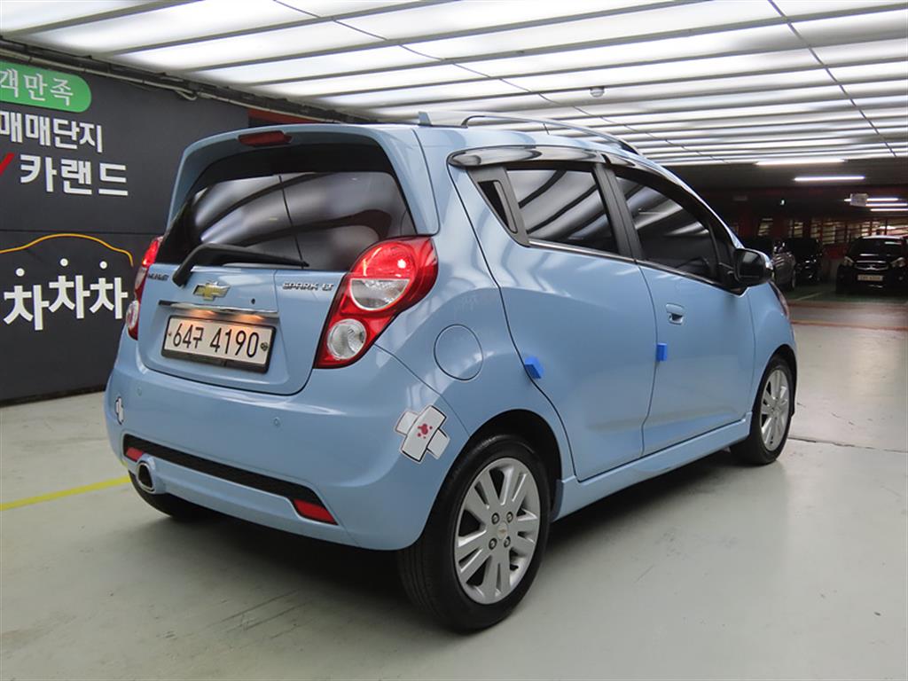 Chevrolet Spark - Vista 4