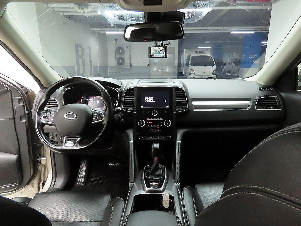 SAMSUNG QM6 - Vista 8