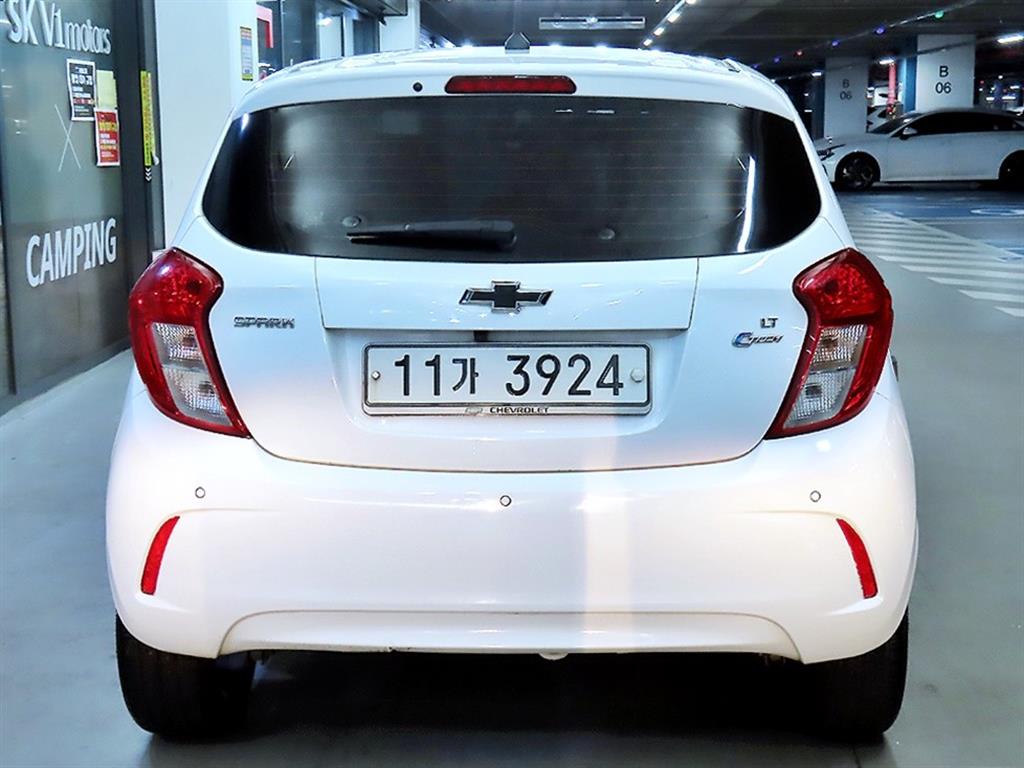 Chevrolet Spark - Vista 5