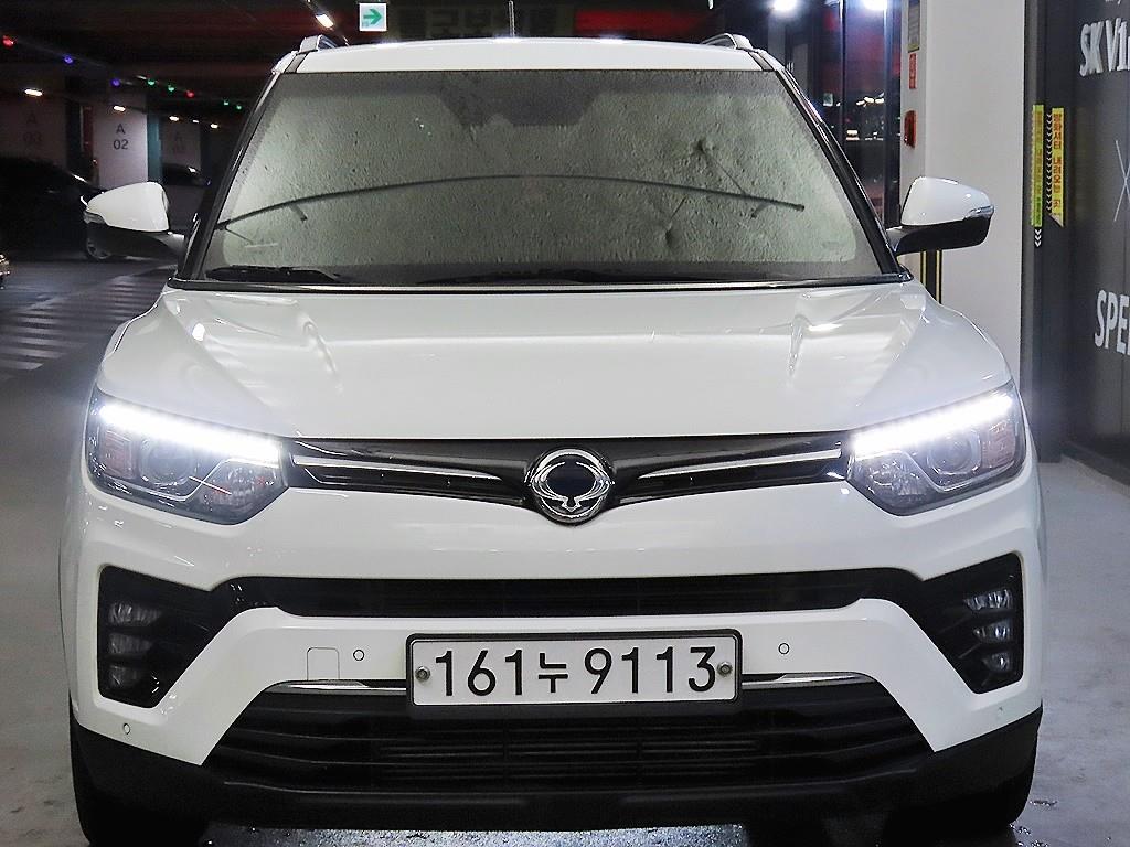 Ssangyong Tivoli - Vista 2