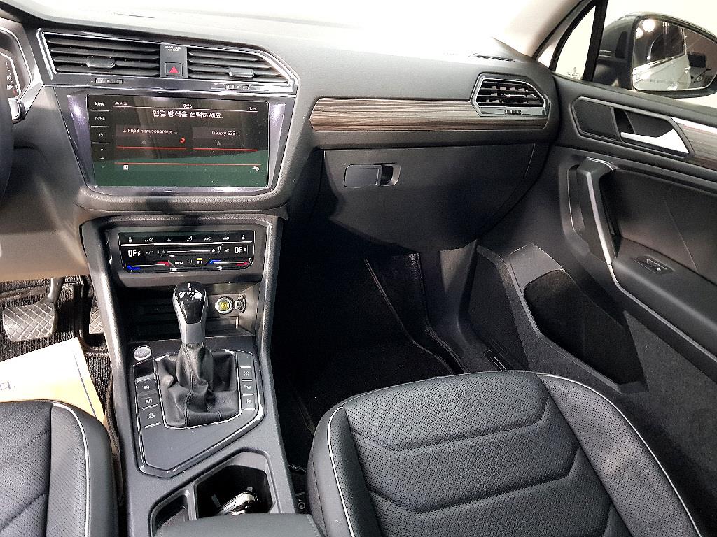 Volkswagen Tiguan - Vista 10