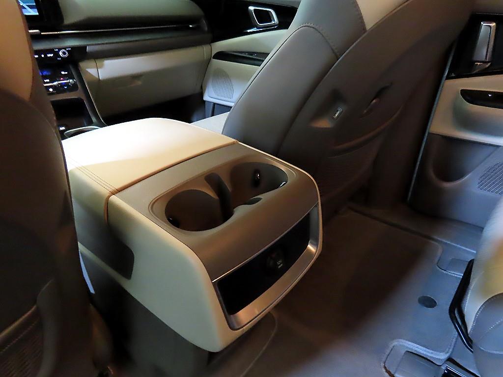 KIA Carnival 2023 Blanco - Importación desde Corea - HF Imports Iquique - Foto 15