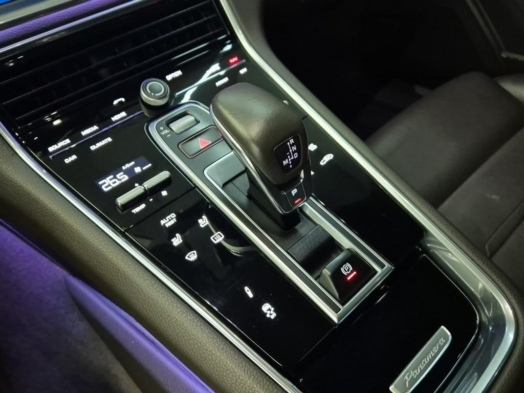 Porsche Panamera - Vista 8