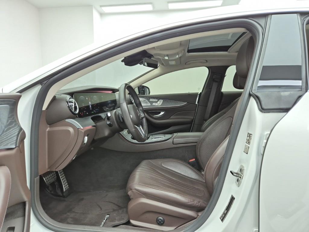 Mercedes Benz CLS Class - Vista 11