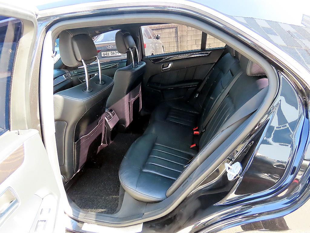 Mercedes Benz E class - Vista 6