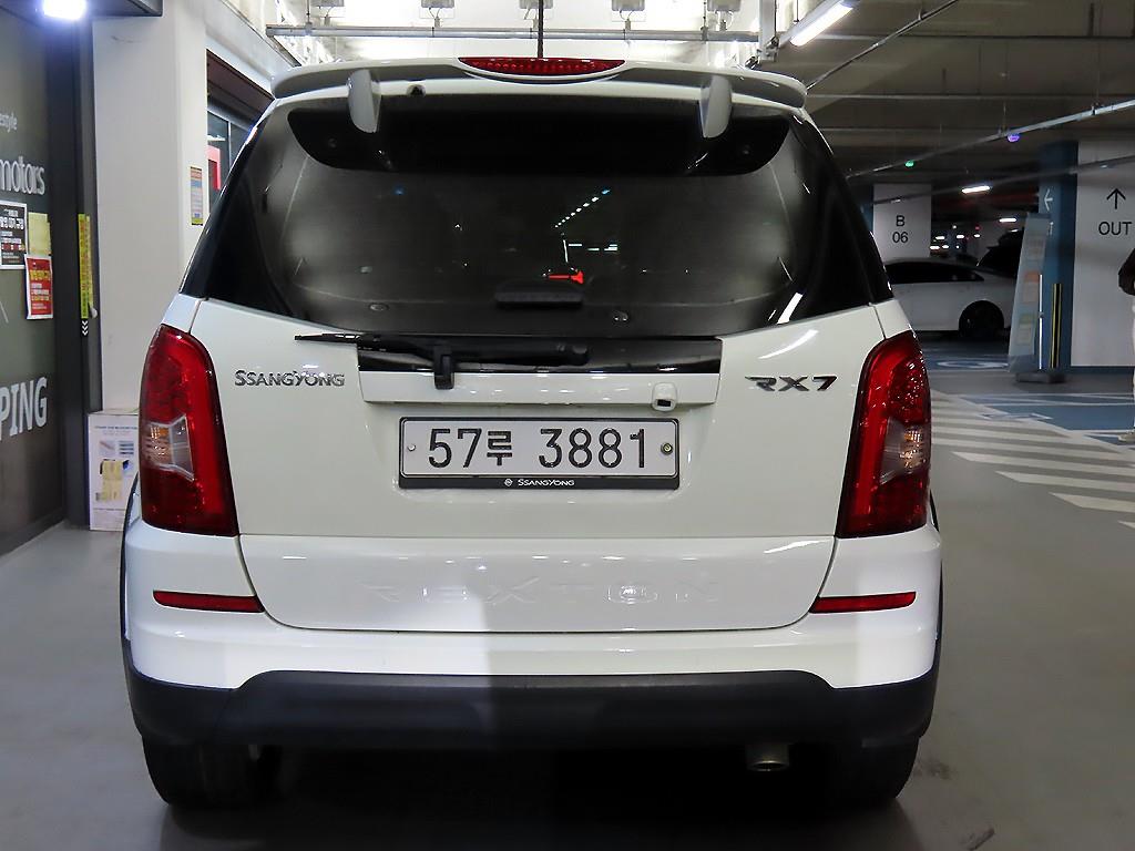 Ssangyong Rexton - Vista 5