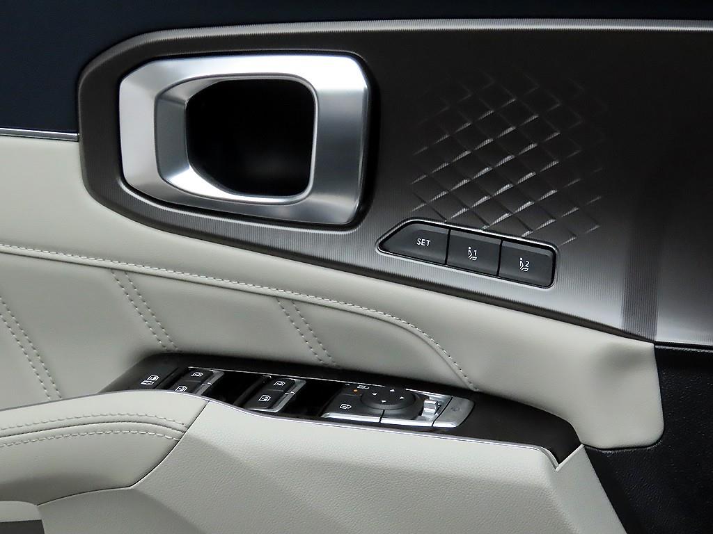 KIA Sorento - Vista 10