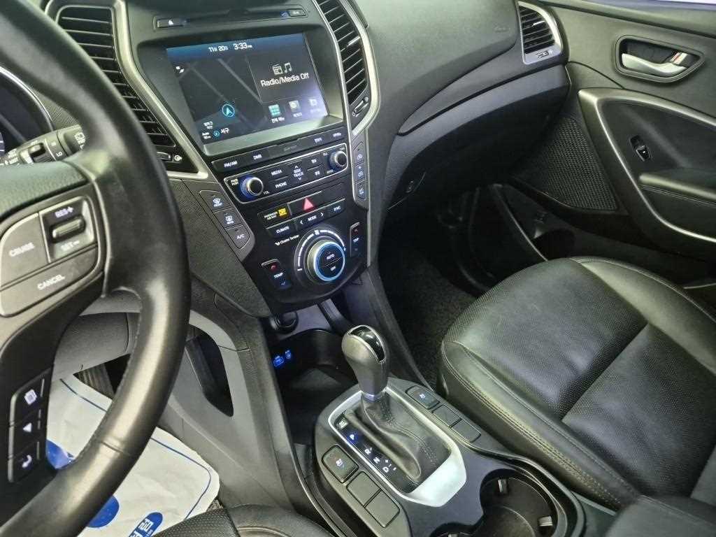 HYUNDAI Santa Fe - Vista 10