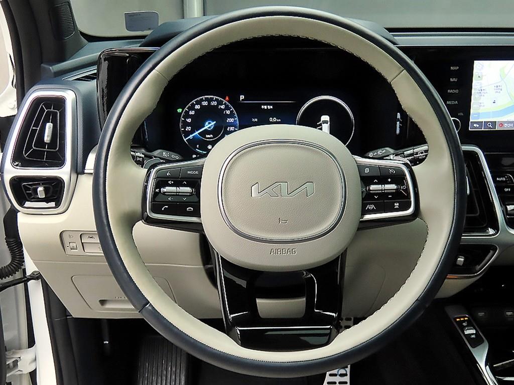 KIA Sorento - Vista 9